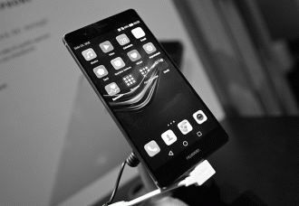 huawei p9 arriva in italia smartphone fotografie professionali doppia fotocamera leica