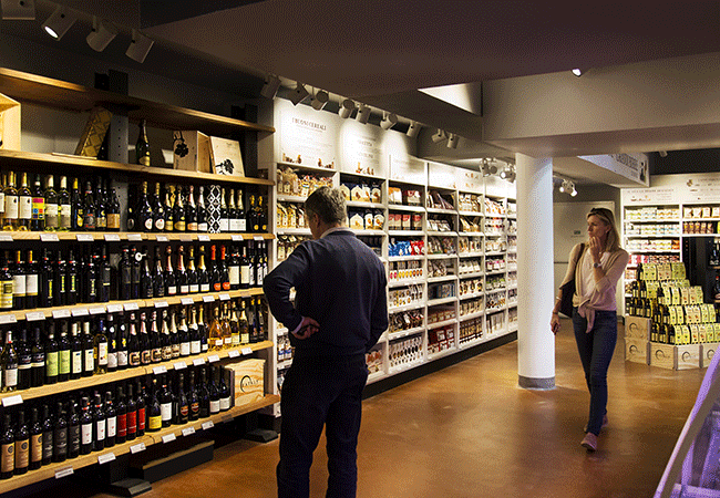 enoteca-autogrill-eataly-secchia-ovest-modena