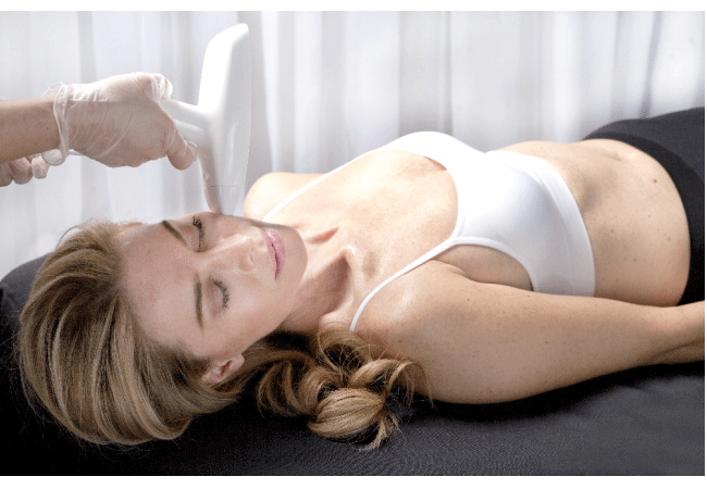 cura del viso in inverno- venus concept - nanofrequenza - macchie solari - creme viso inverno - blondesuite 