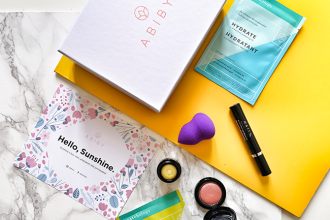 Abiby beauty box mensile in abbonamento trucchi mascara blush bellezza codice sconto