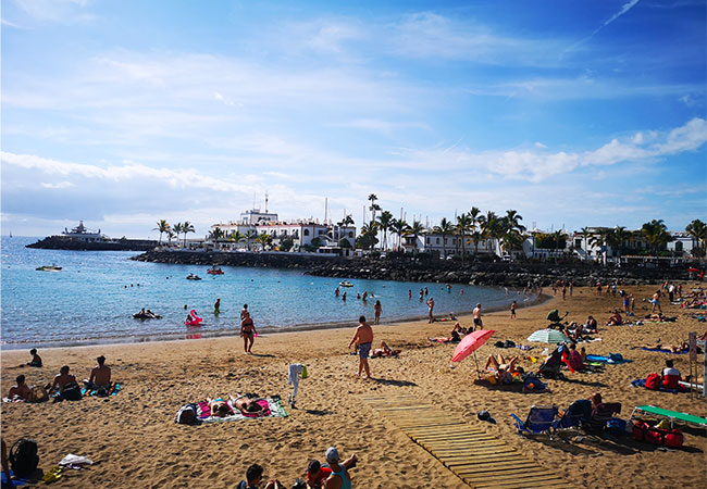 viaggio a gran canaria playa del puerto de mogan